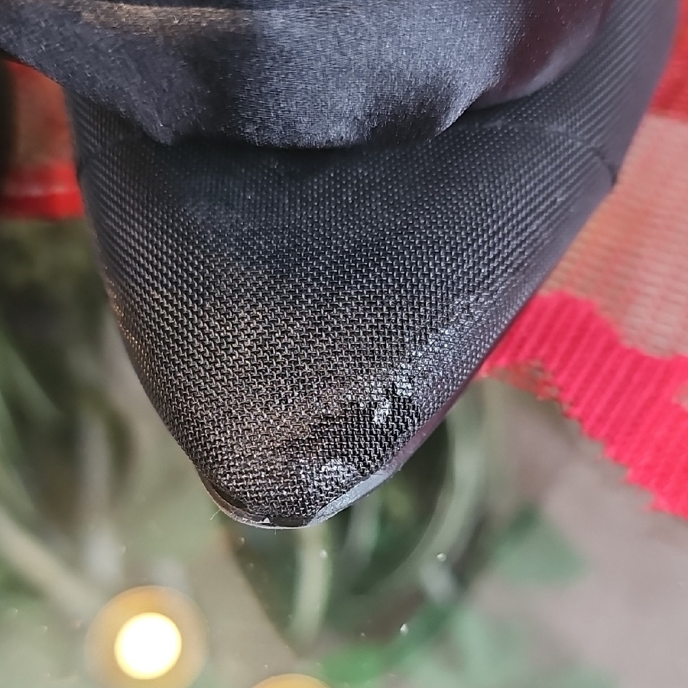 A New Day Black Heels with Rosette Detail - Picture 4 of 10